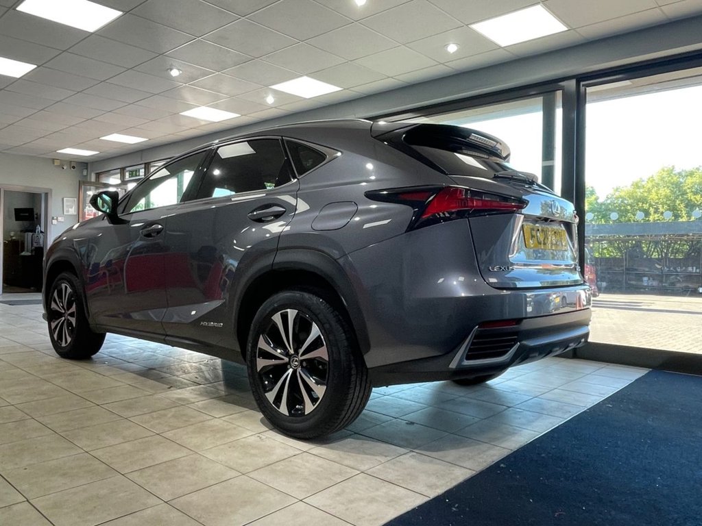 Lexus NX 300h