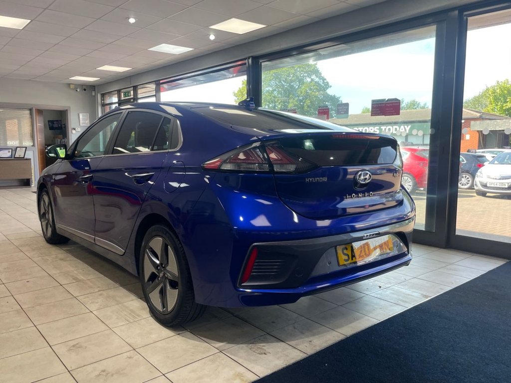 Hyundai IONIQ