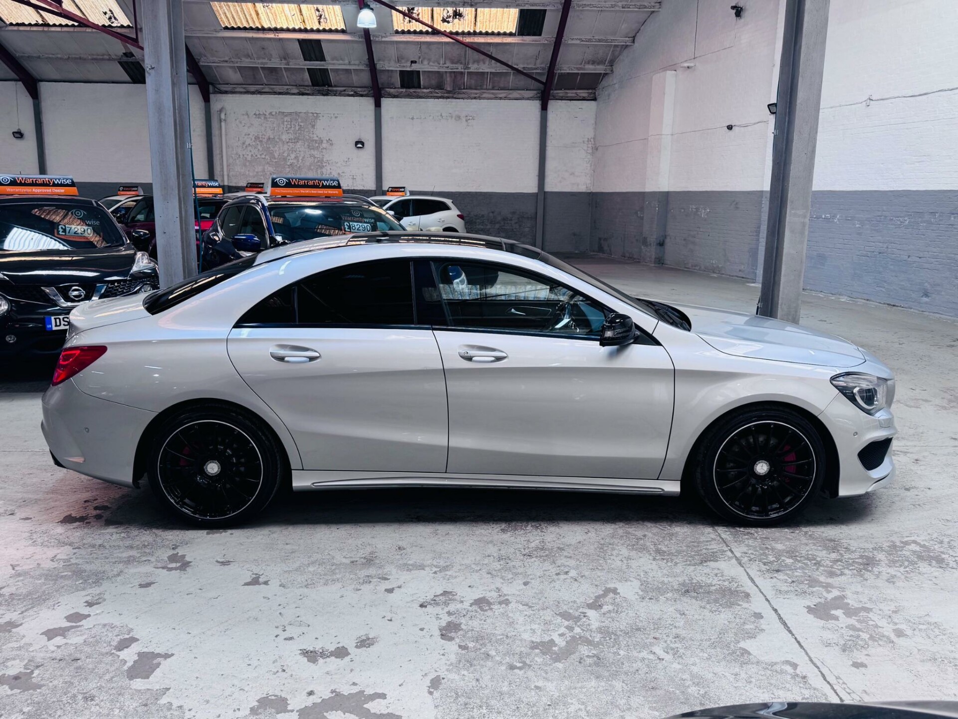 Mercedes Benz CLA