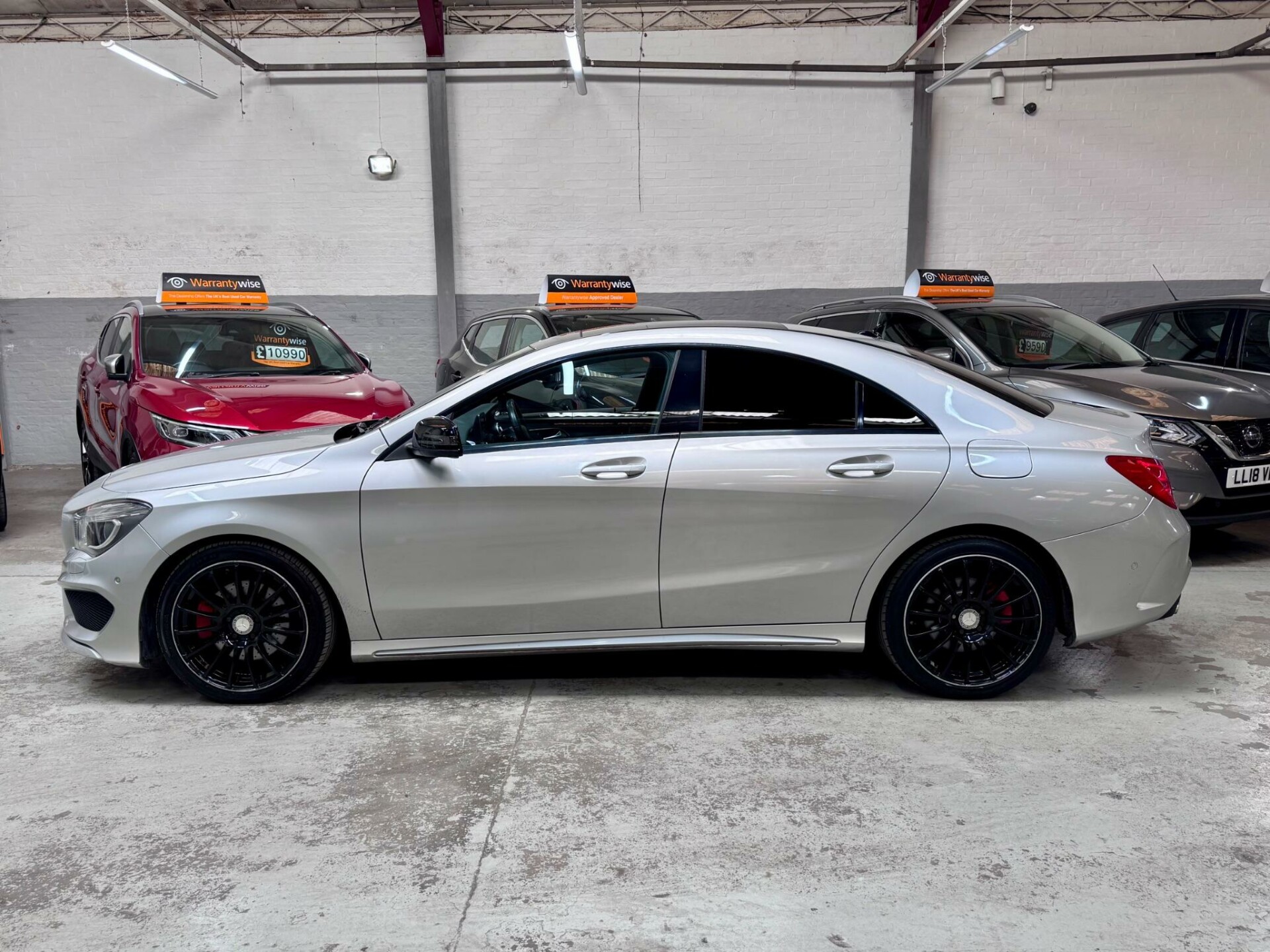 Mercedes Benz CLA