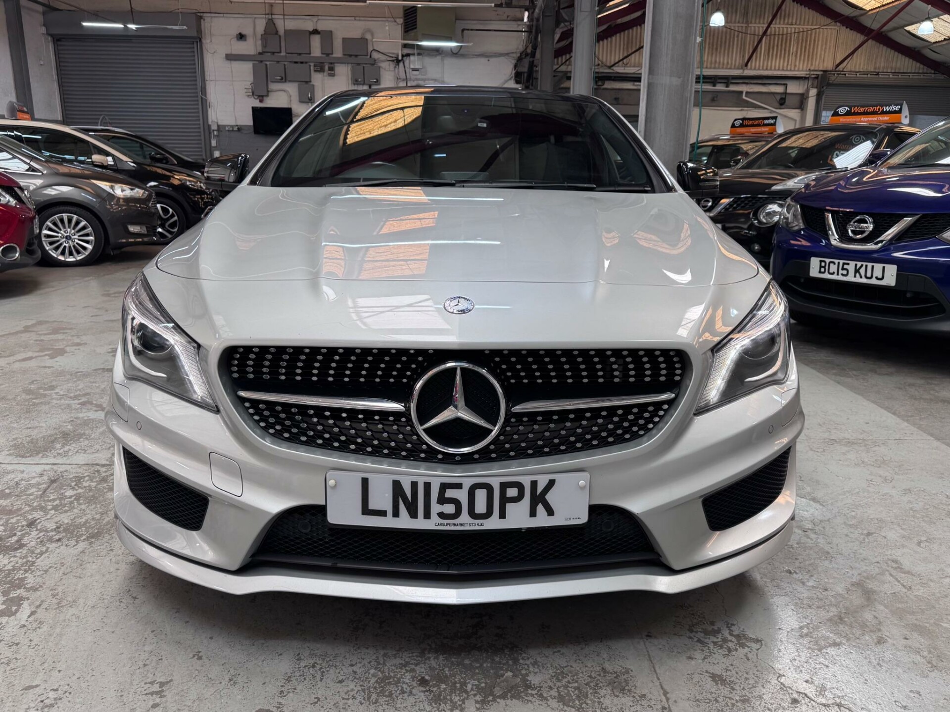 Mercedes Benz CLA