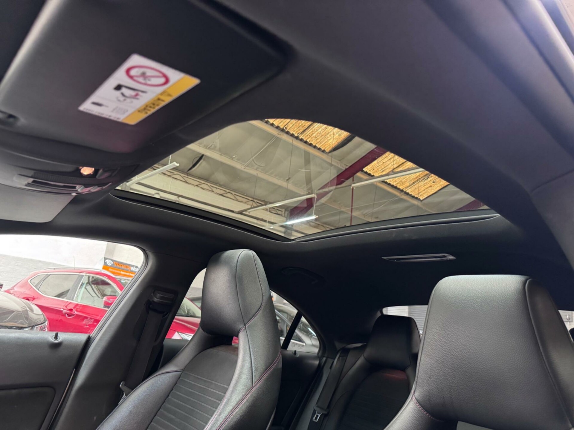 Mercedes Benz CLA