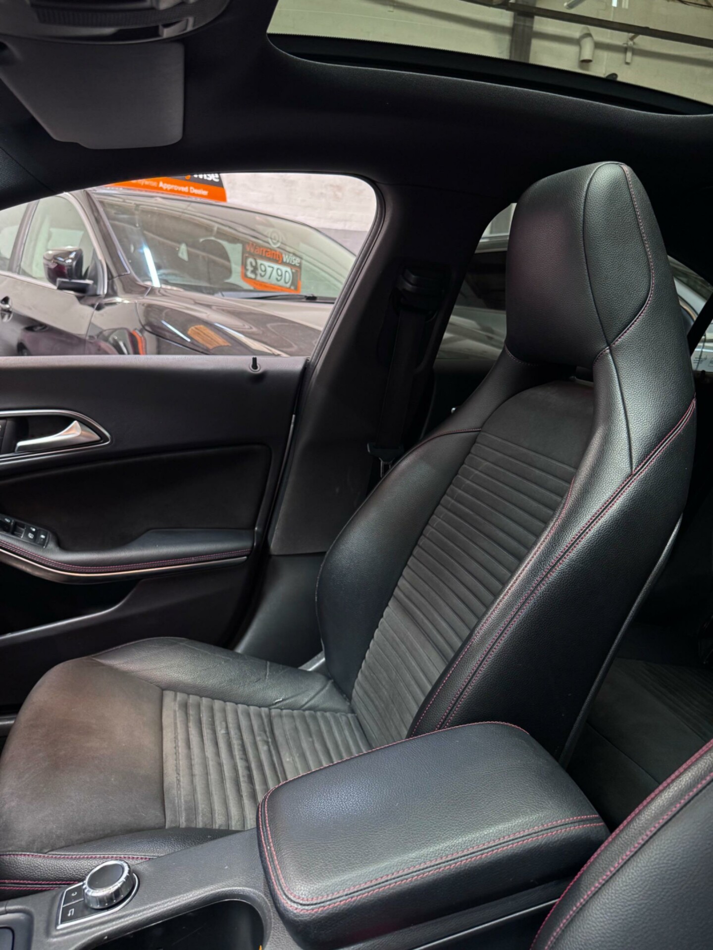 Mercedes Benz CLA