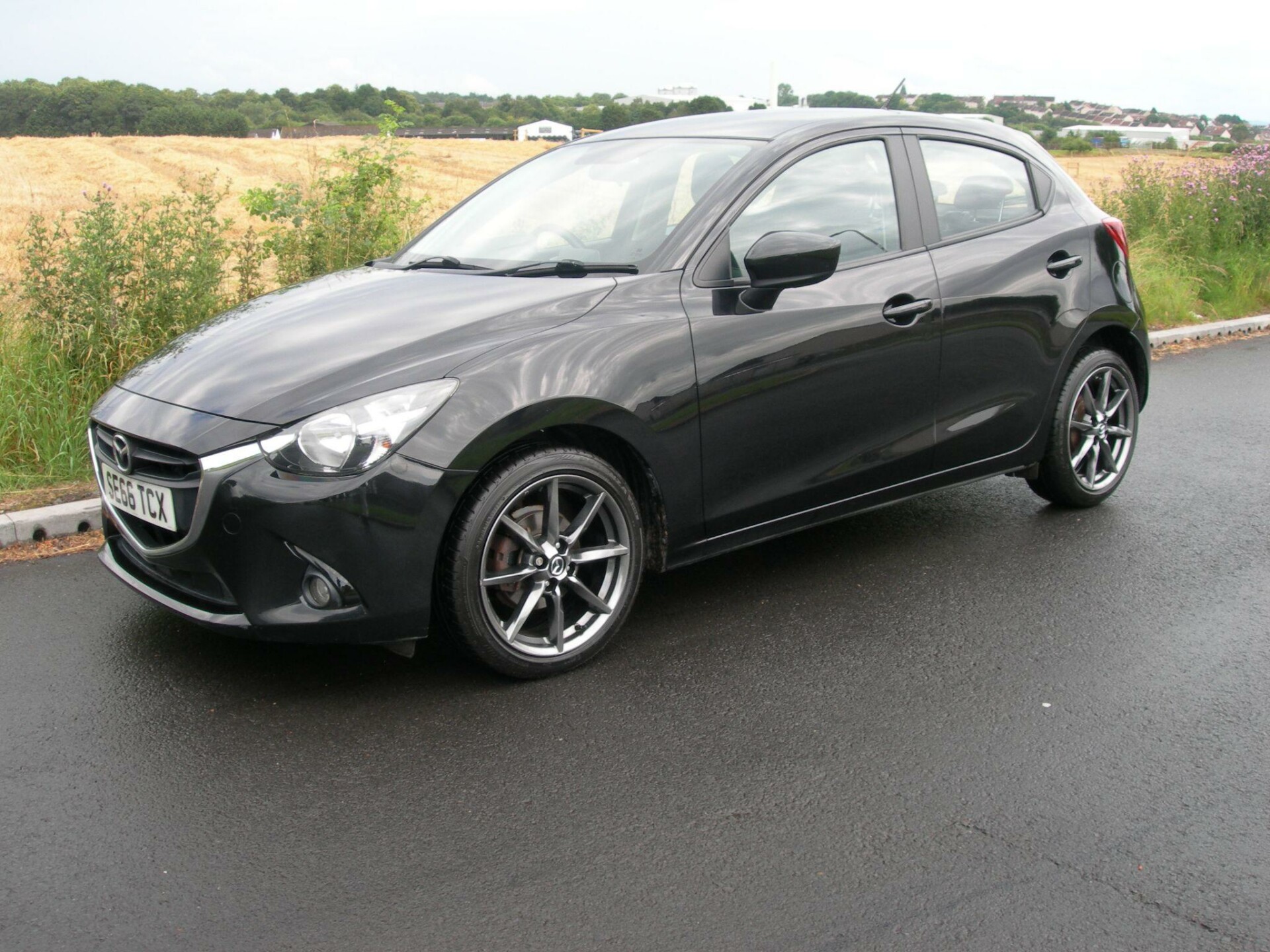 Mazda 2
