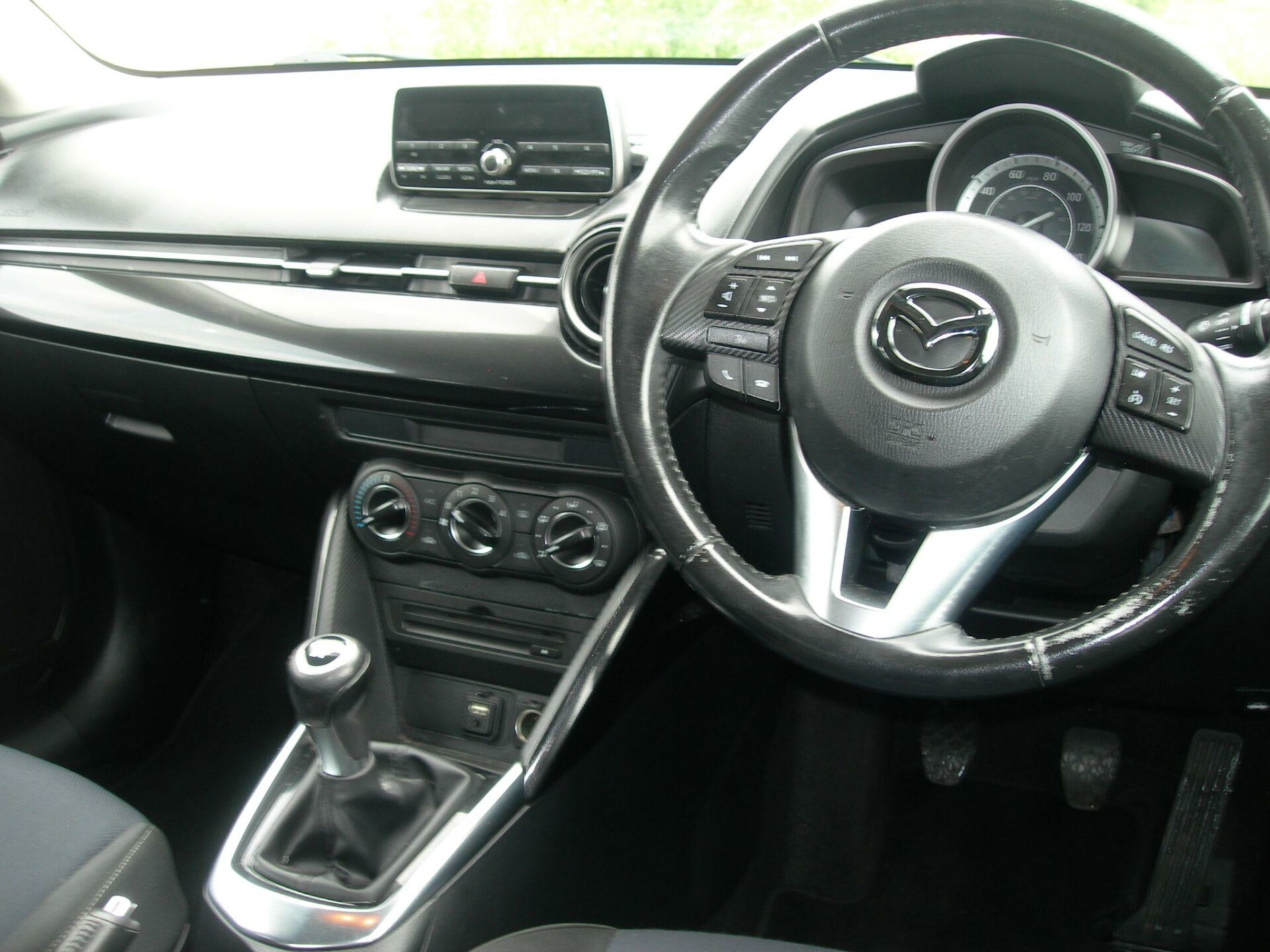 Mazda 2