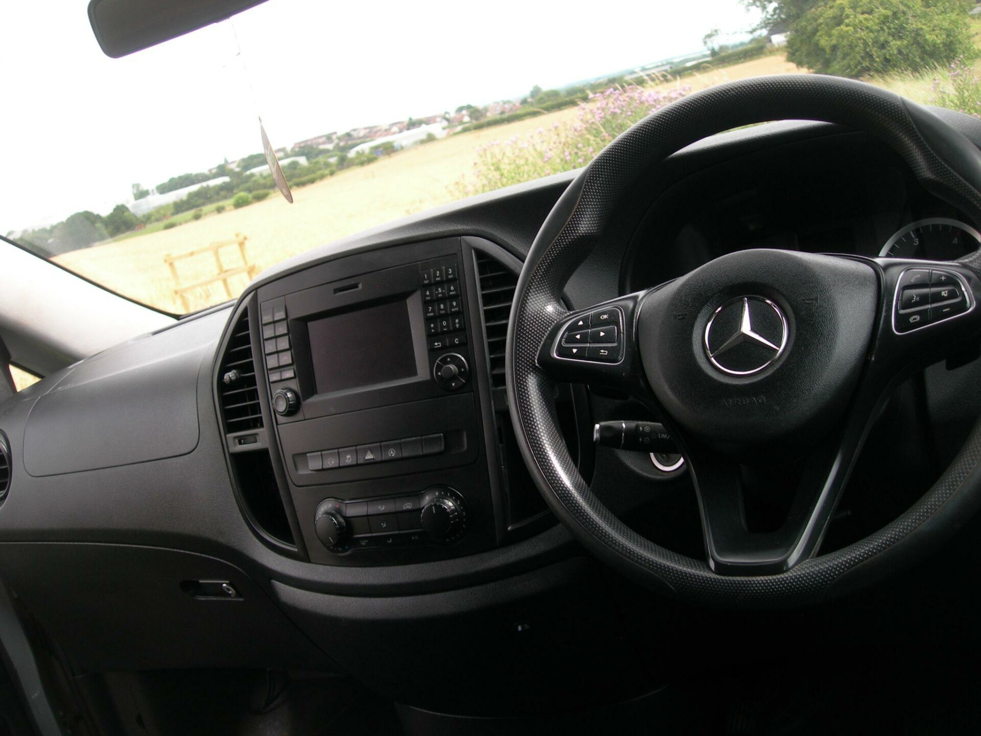 Mercedes Benz Vito