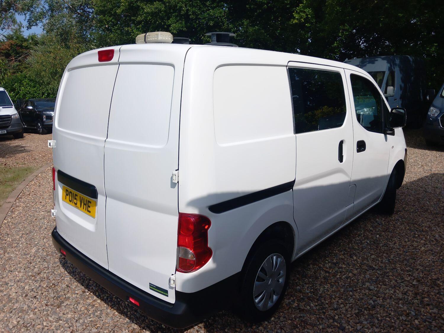 Nissan NV200