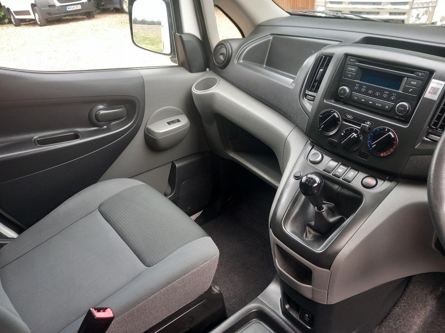 Nissan NV200