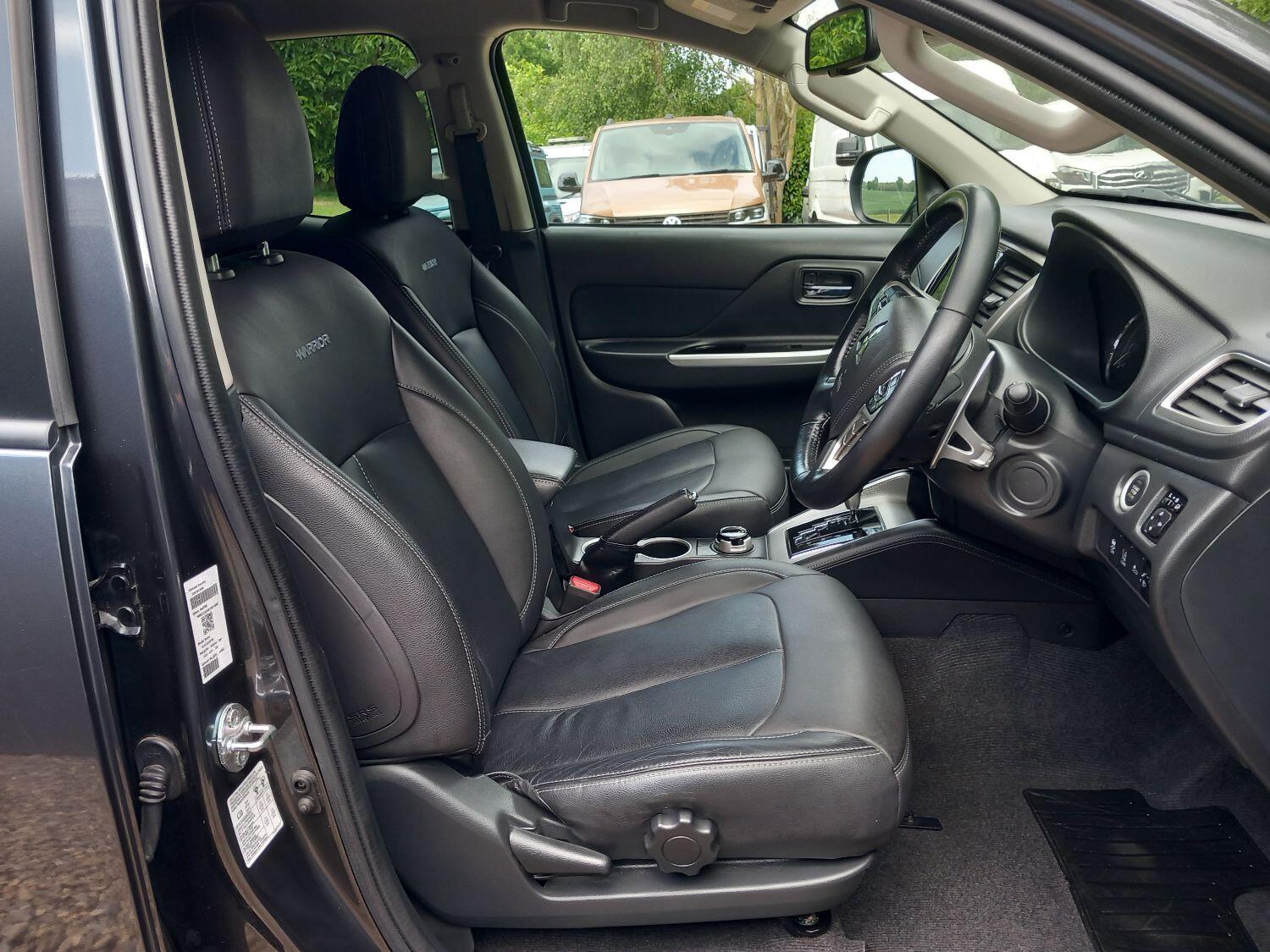 Mitsubishi L200