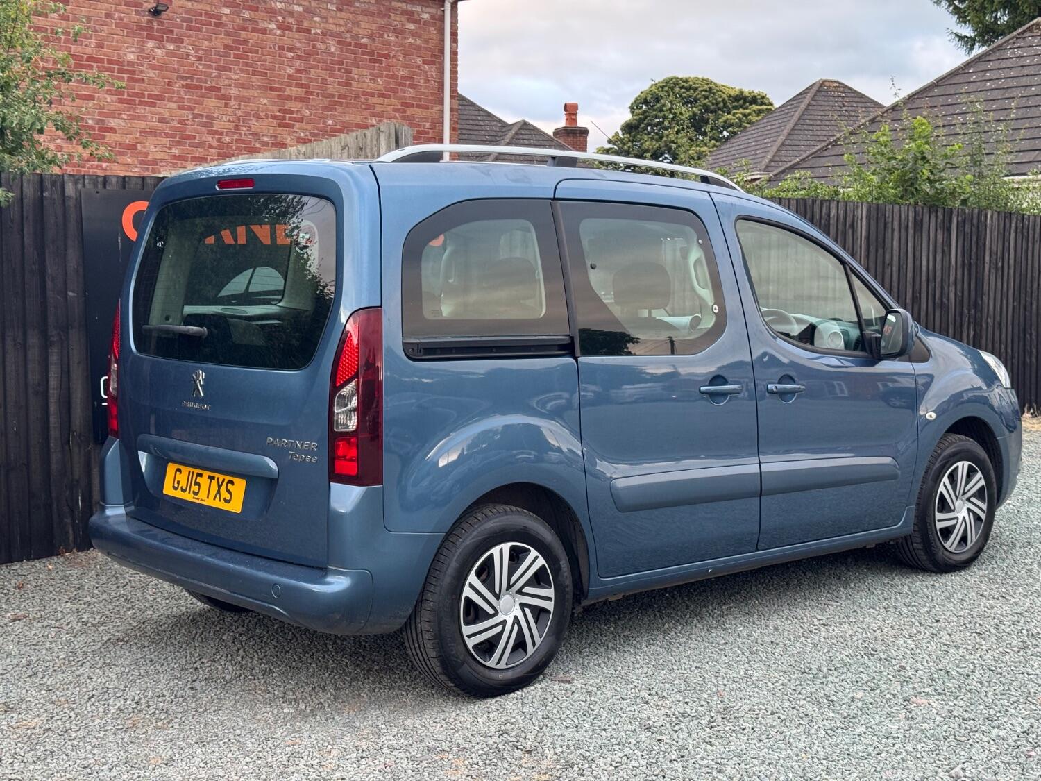 Peugeot Partner