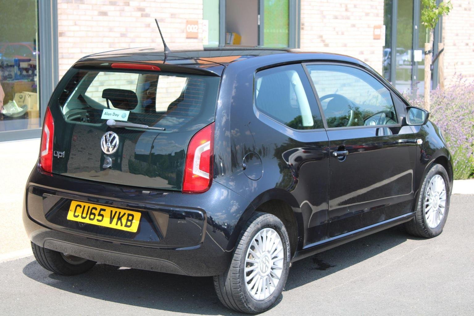 Volkswagen UP