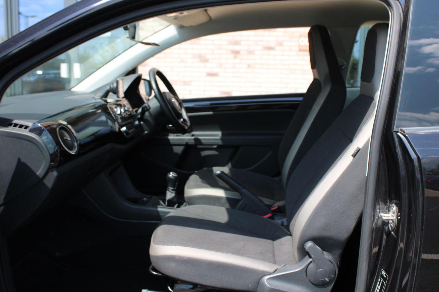 Volkswagen UP