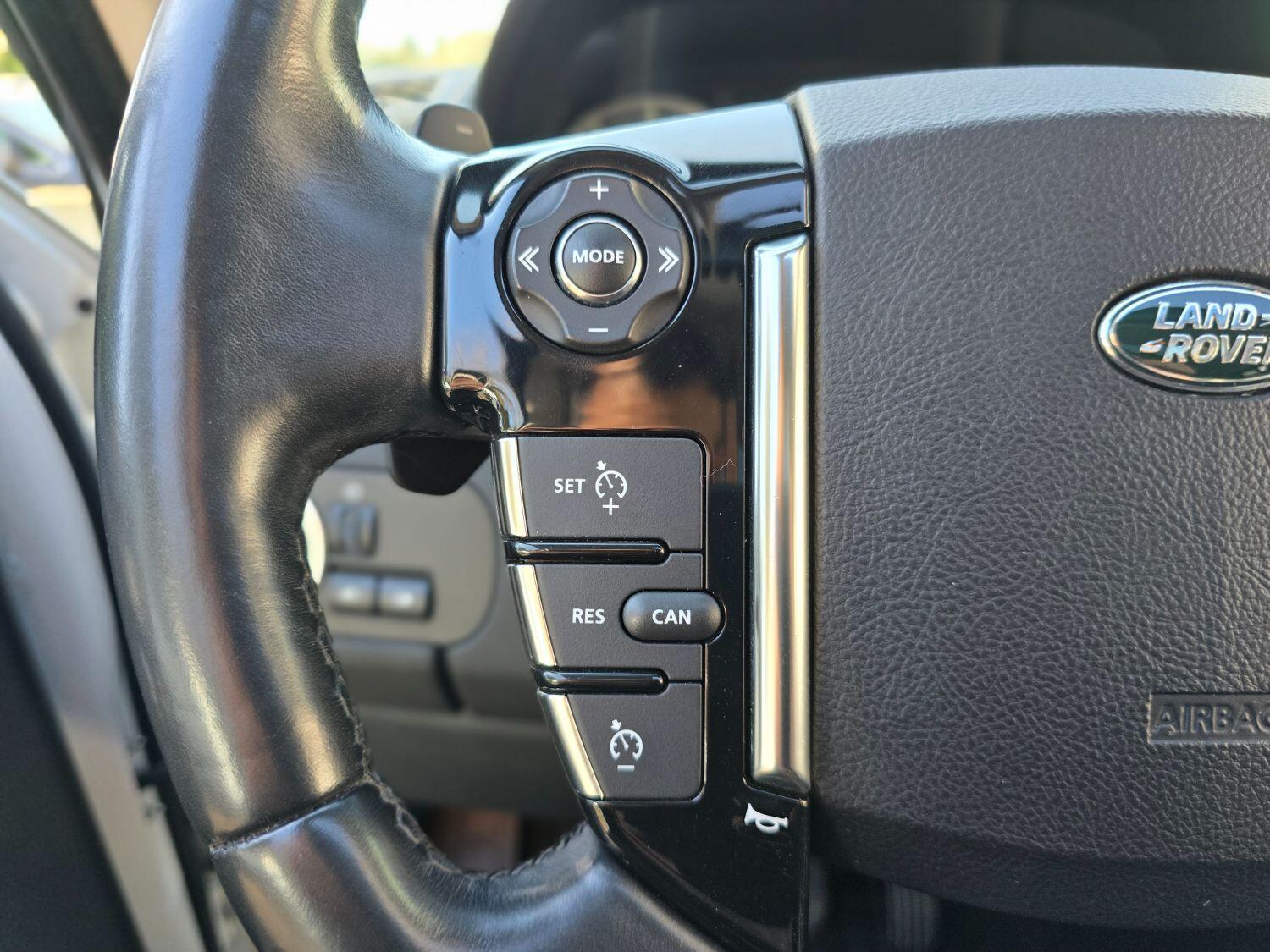 Land Rover Discovery 4