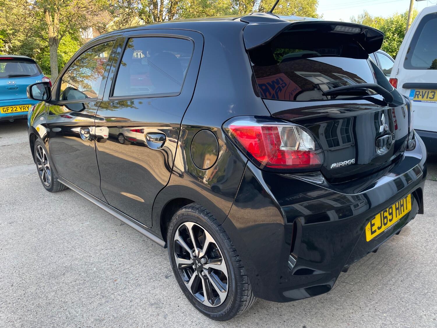 Mitsubishi Mirage