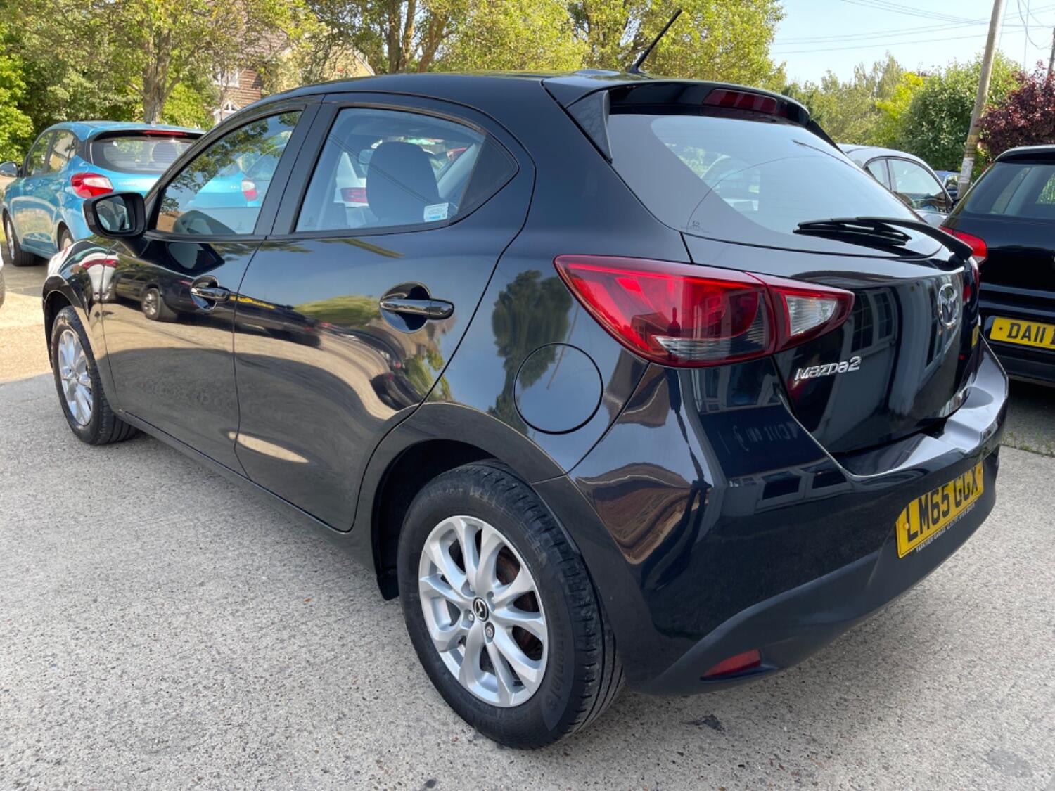 Mazda 2