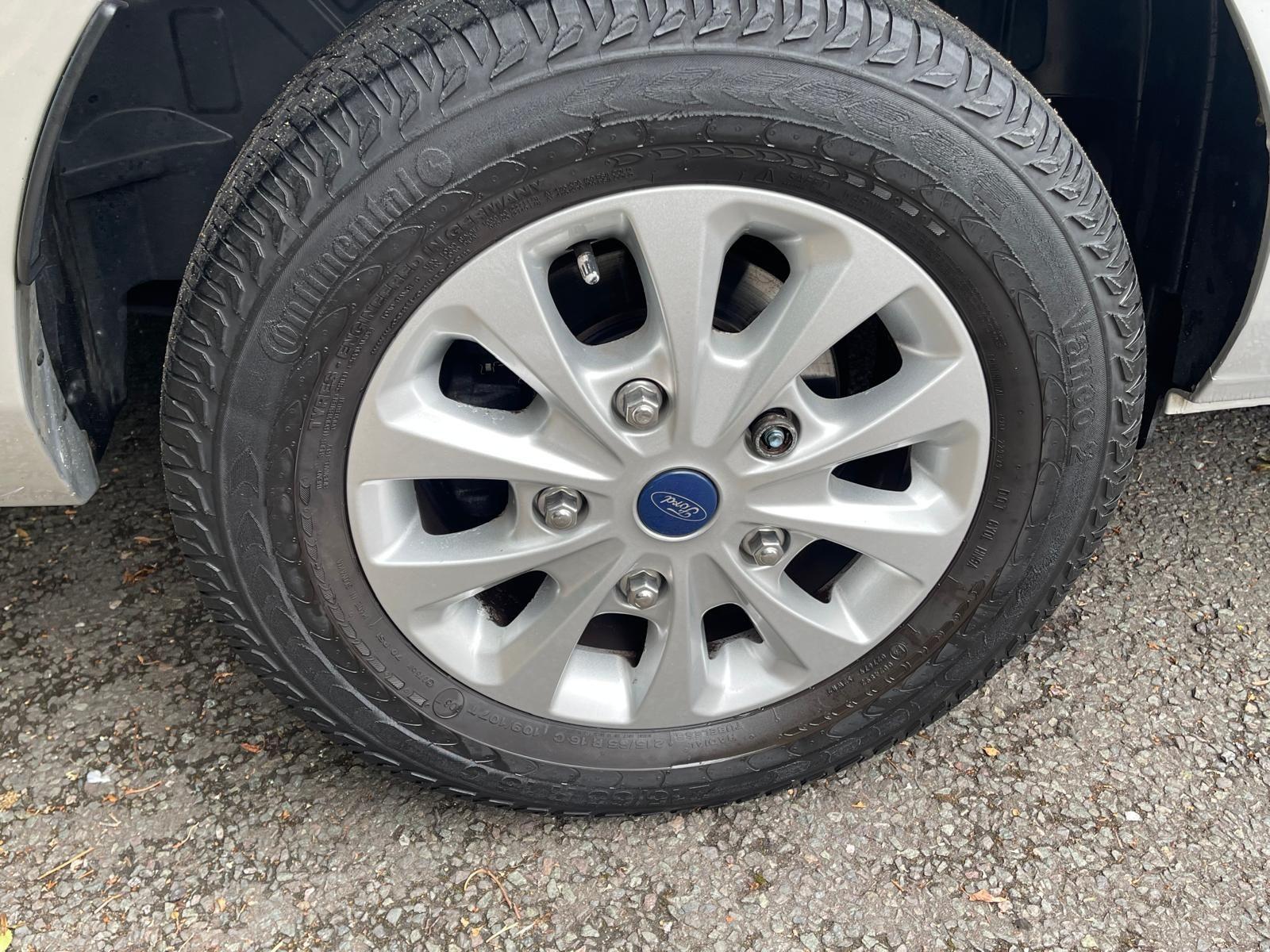 Ford Tourneo