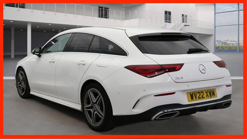 Mercedes Benz CLA