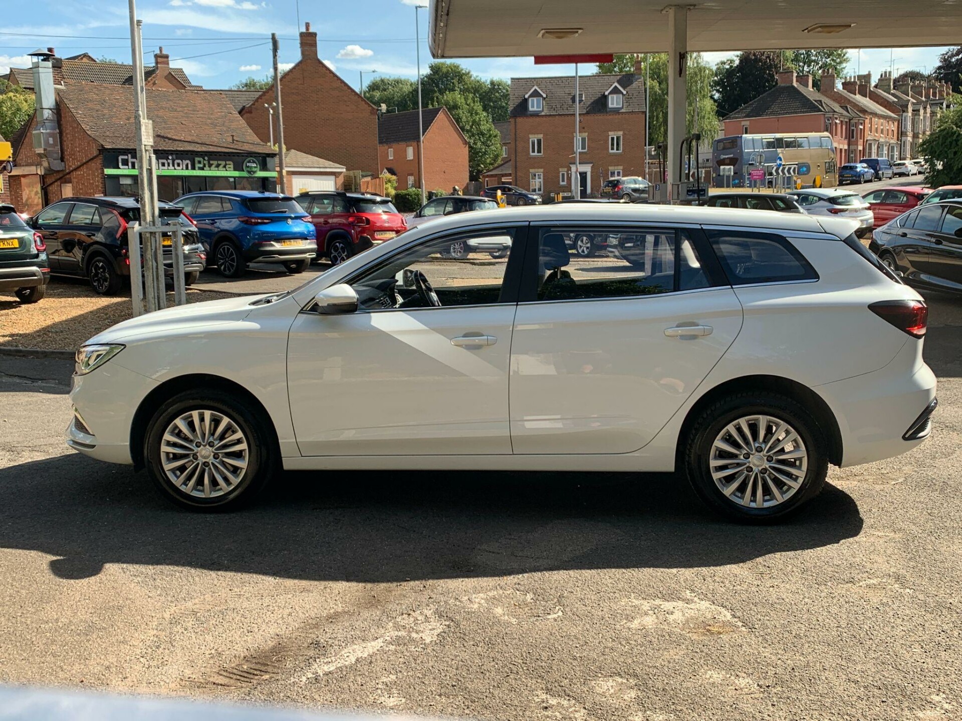 MG 5