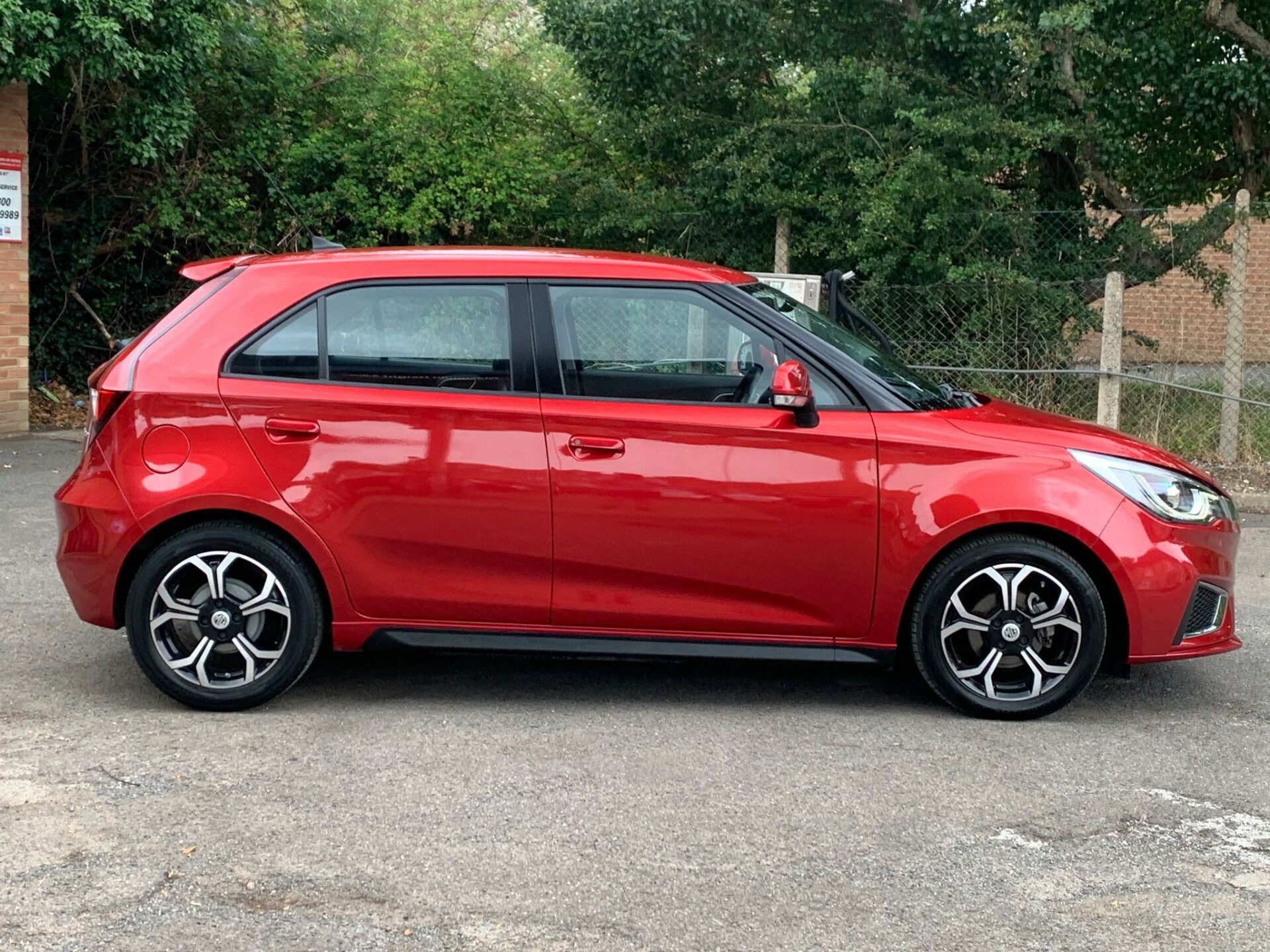 MG 3