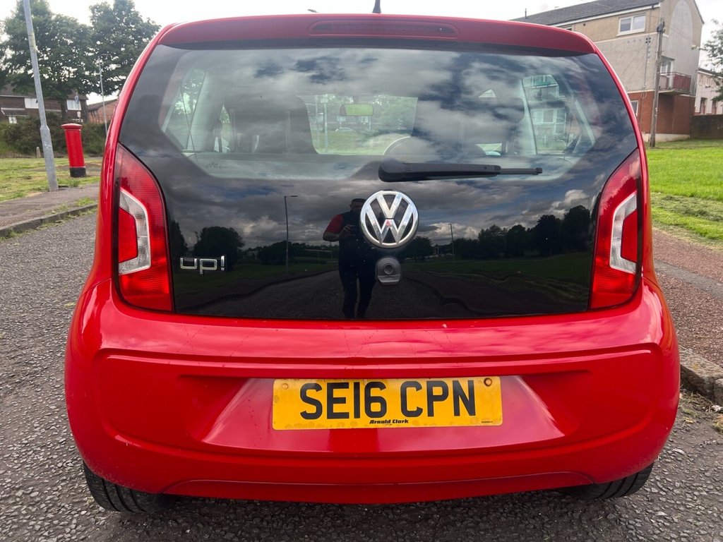 Volkswagen UP