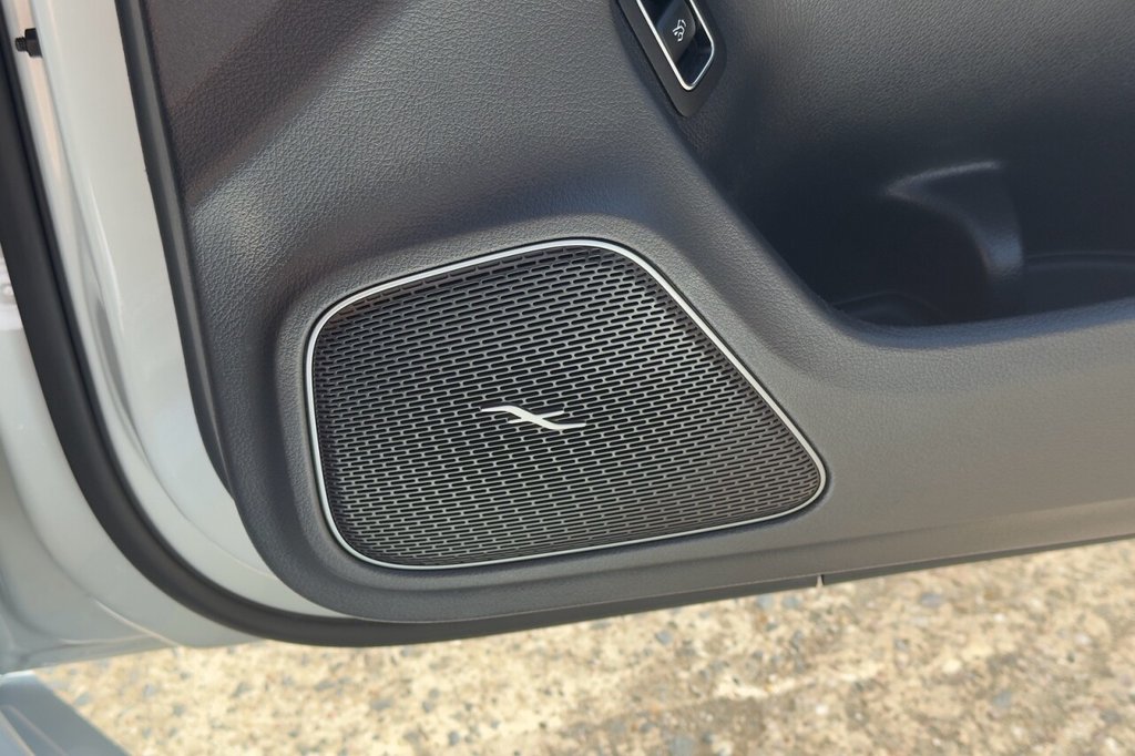 Mercedes Benz CLA