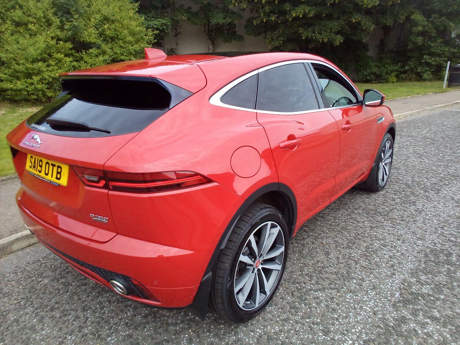 Jaguar E Pace