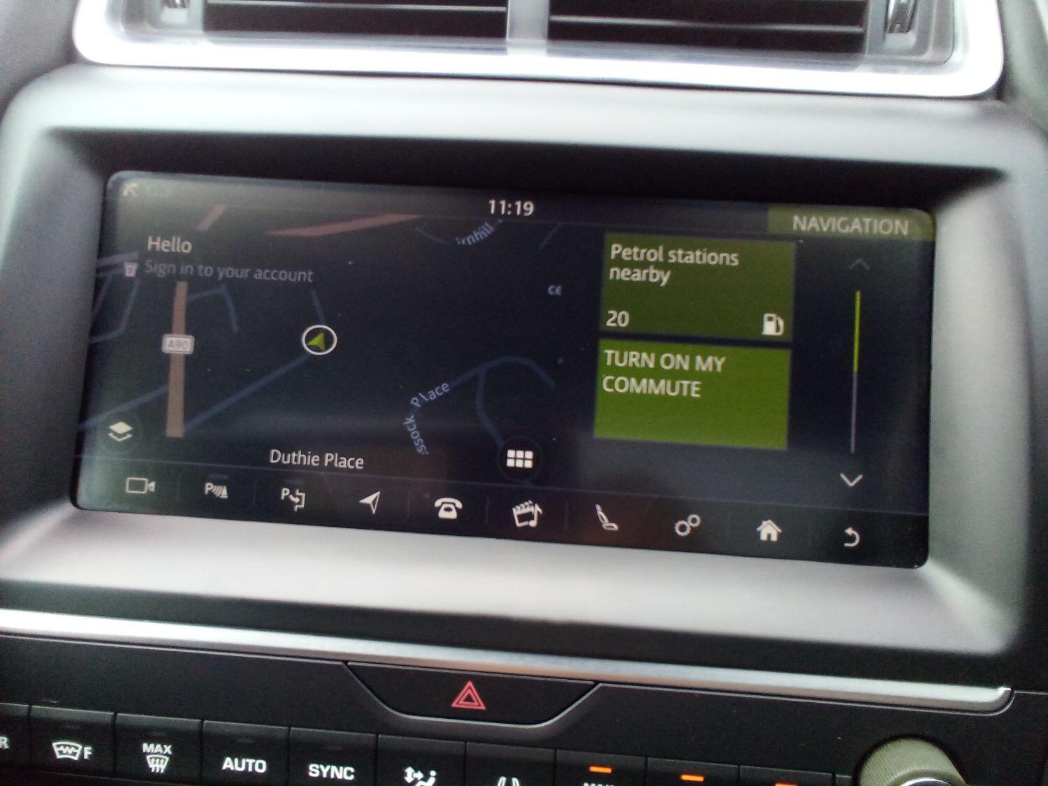Jaguar E Pace
