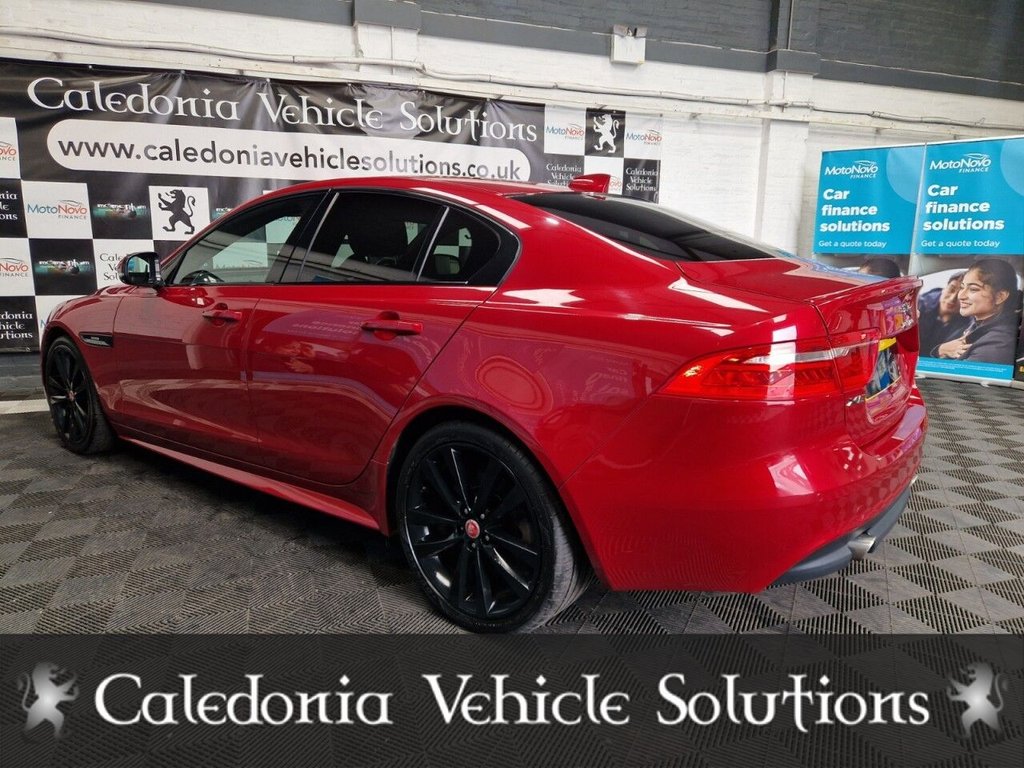Jaguar XE