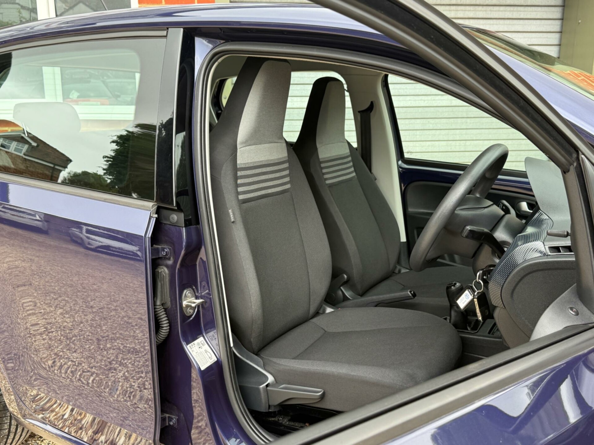 Volkswagen UP