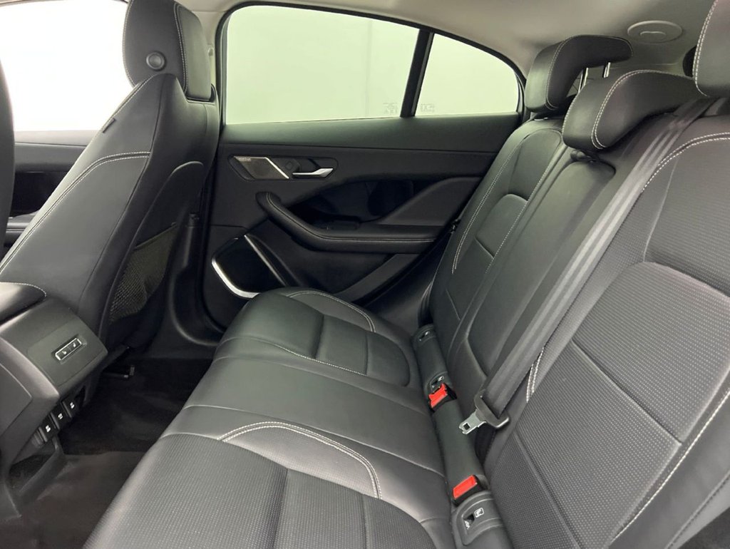 Jaguar I Pace