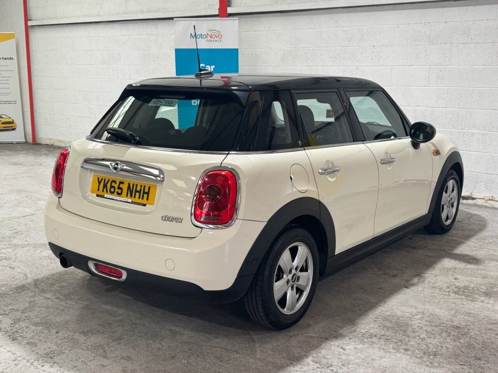 MINI Hatch