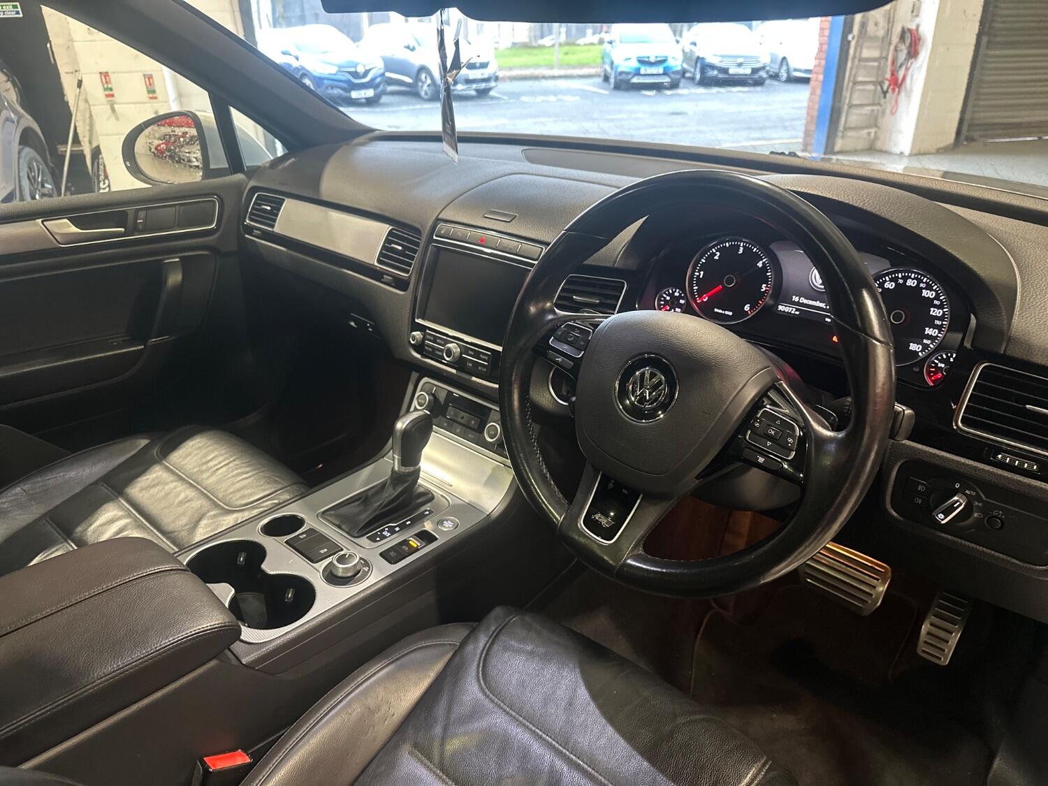 Volkswagen Touareg
