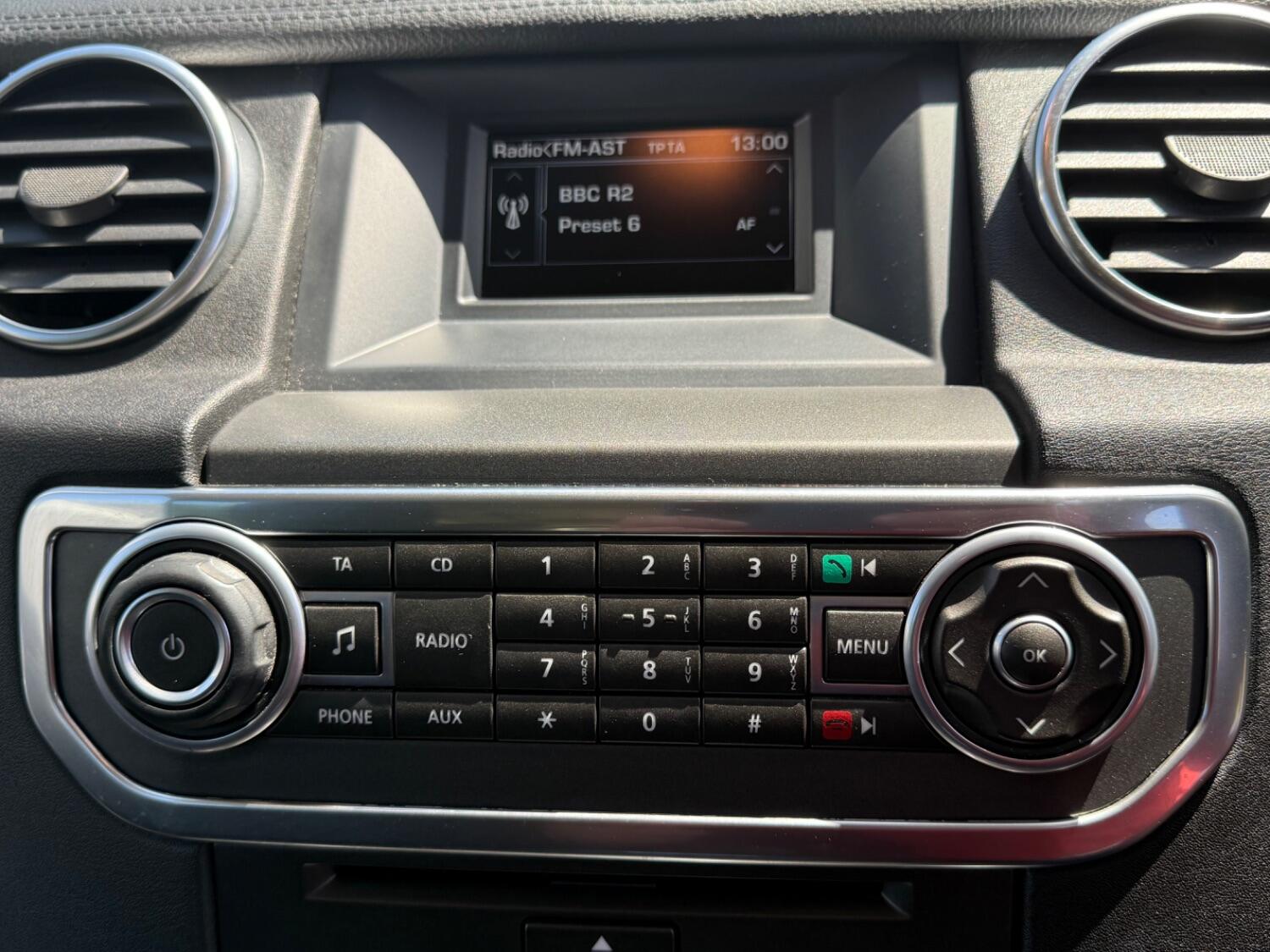 Land Rover Discovery 4