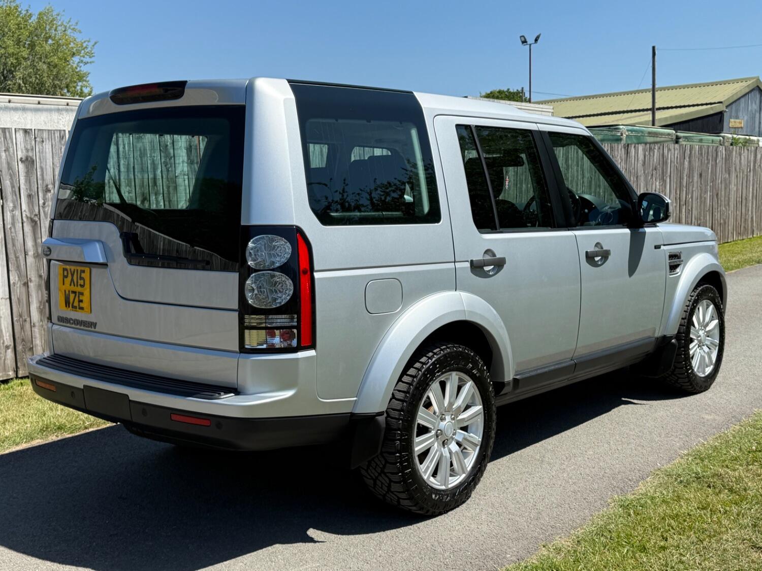 Land Rover Discovery 4