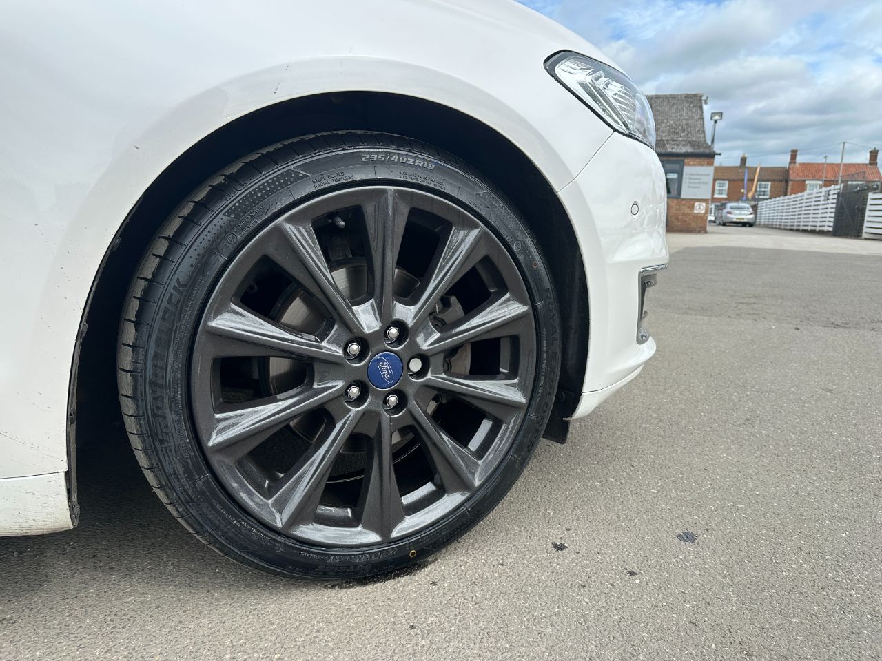 Ford Mondeo