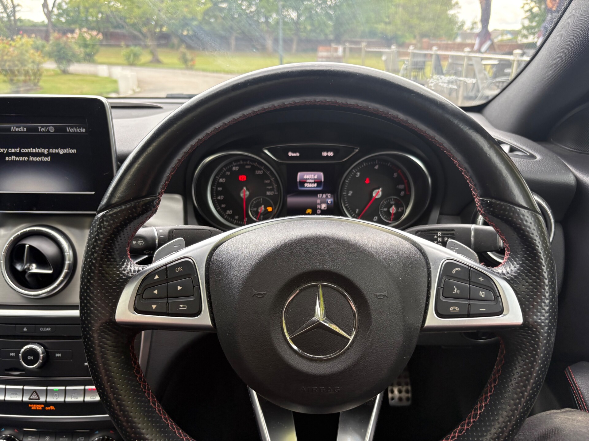 Mercedes Benz CLA
