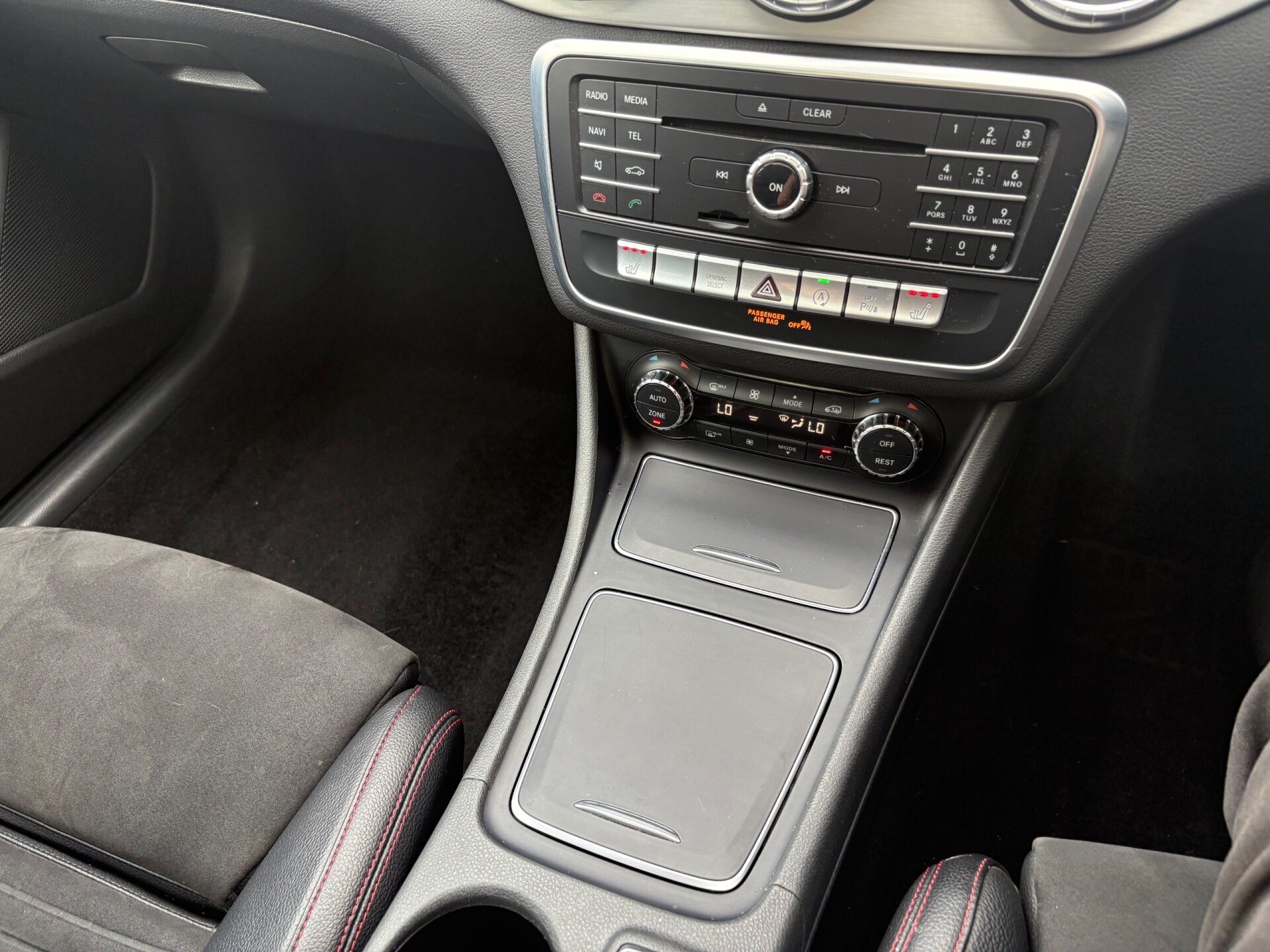 Mercedes Benz CLA