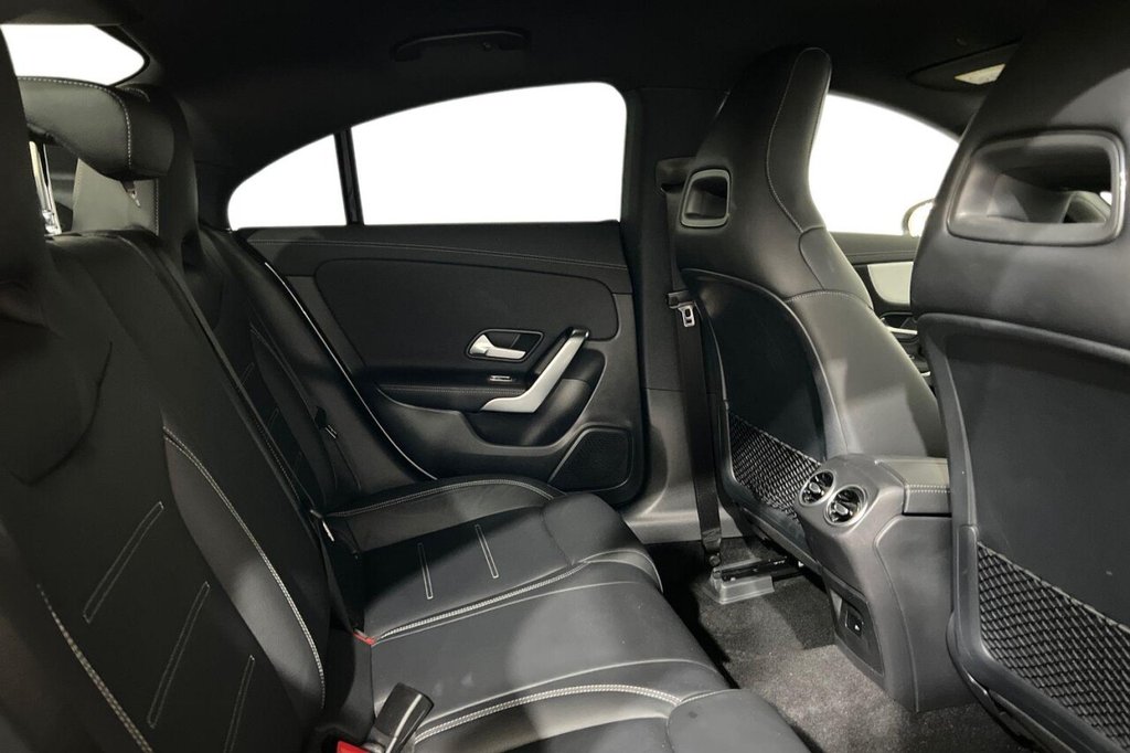 Mercedes Benz CLA