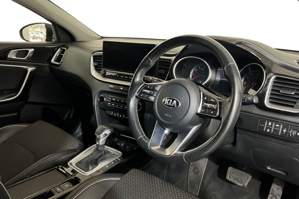 Kia XCEE'D