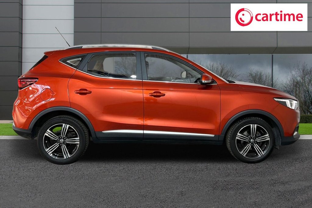 MG ZS