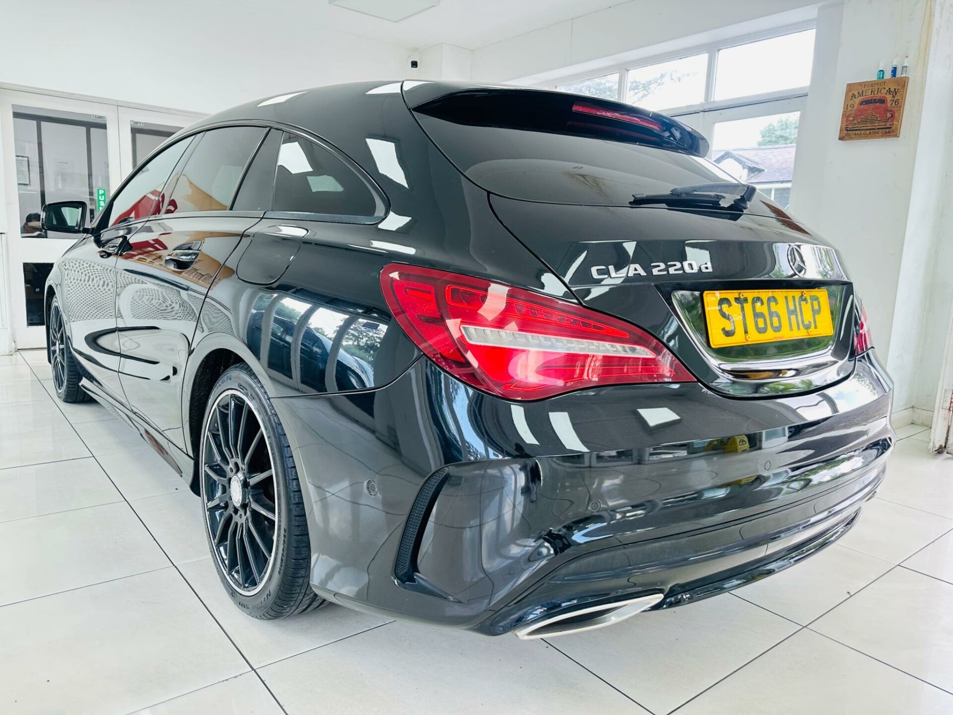 Mercedes Benz CLA