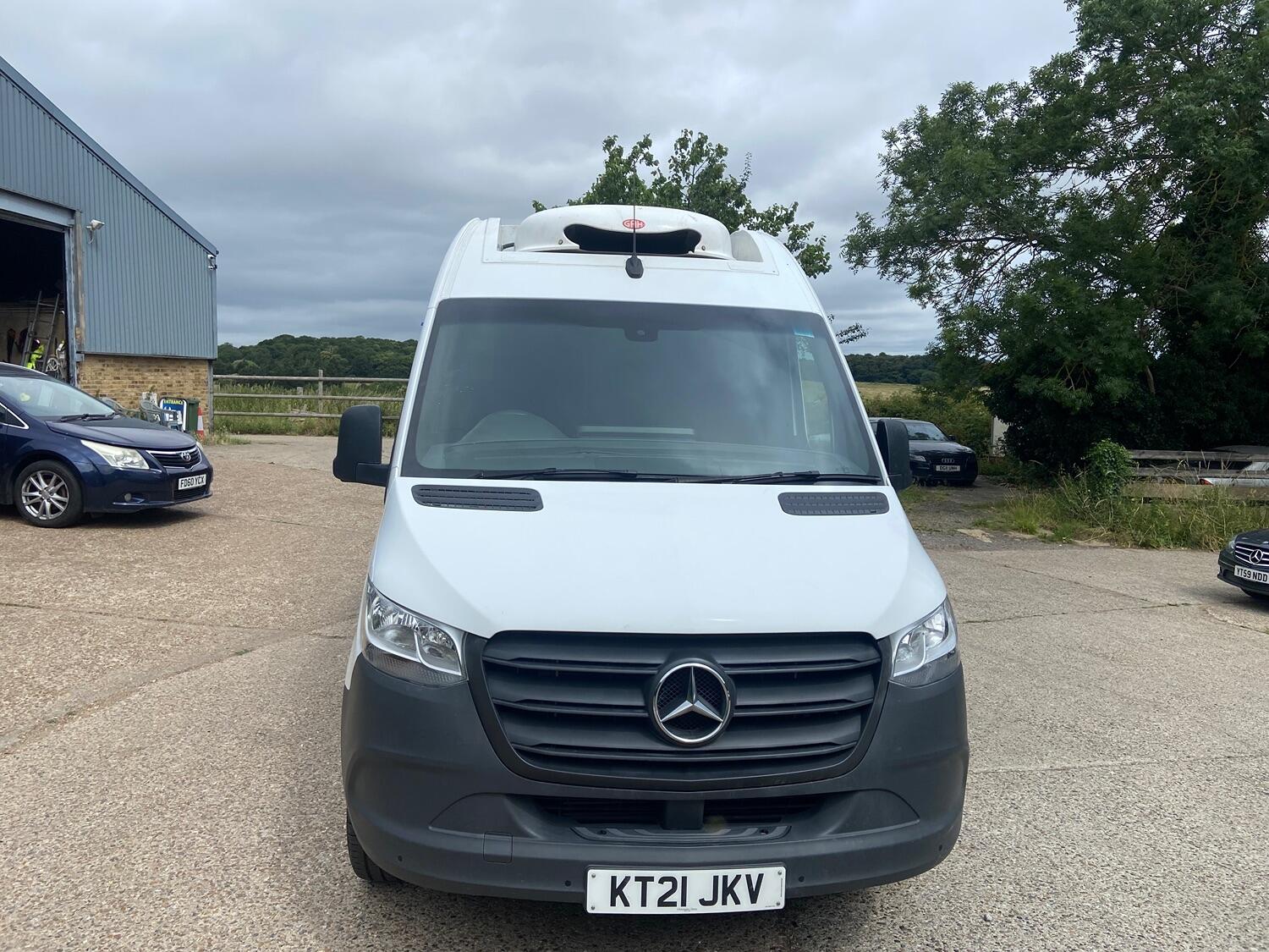 Mercedes Benz Sprinter