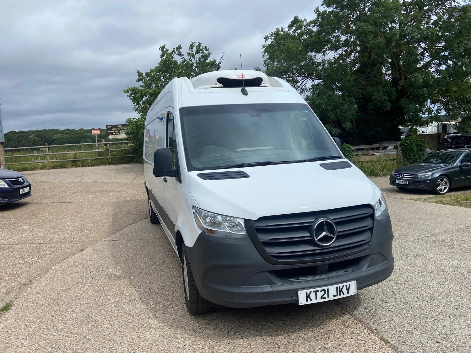 Mercedes Benz Sprinter
