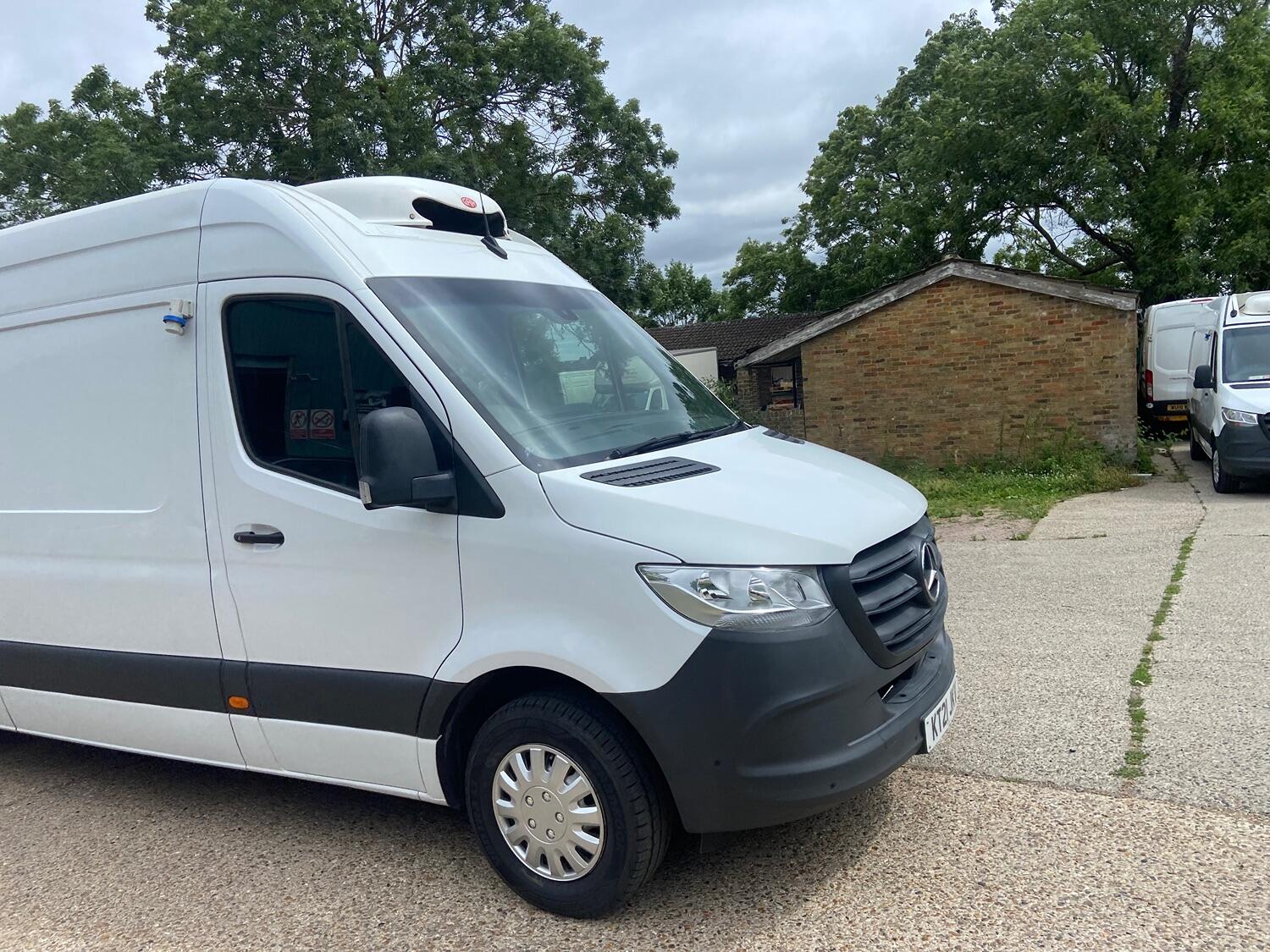 Mercedes Benz Sprinter