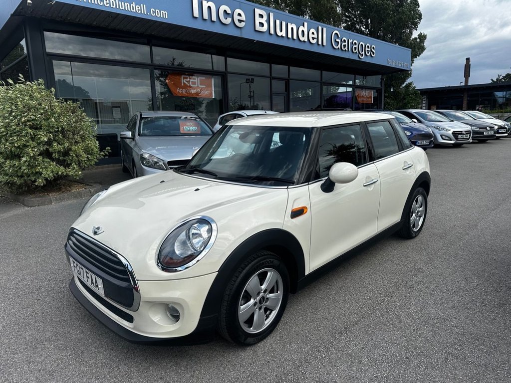 MINI Hatch