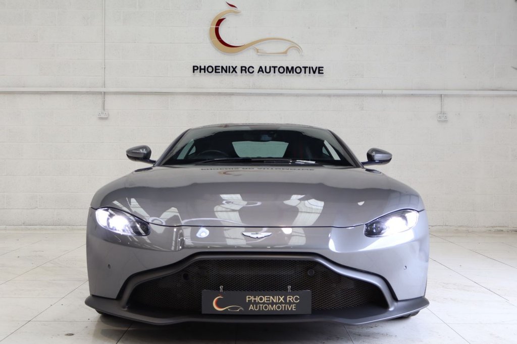 Aston Martin Vantage