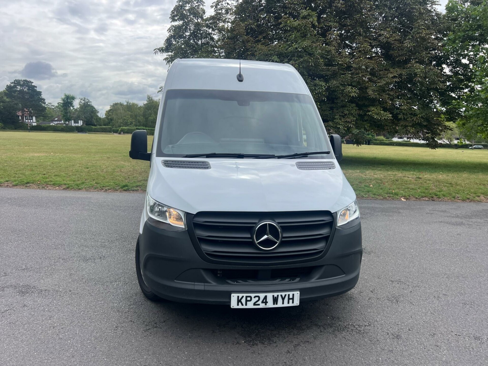 Mercedes Benz Sprinter