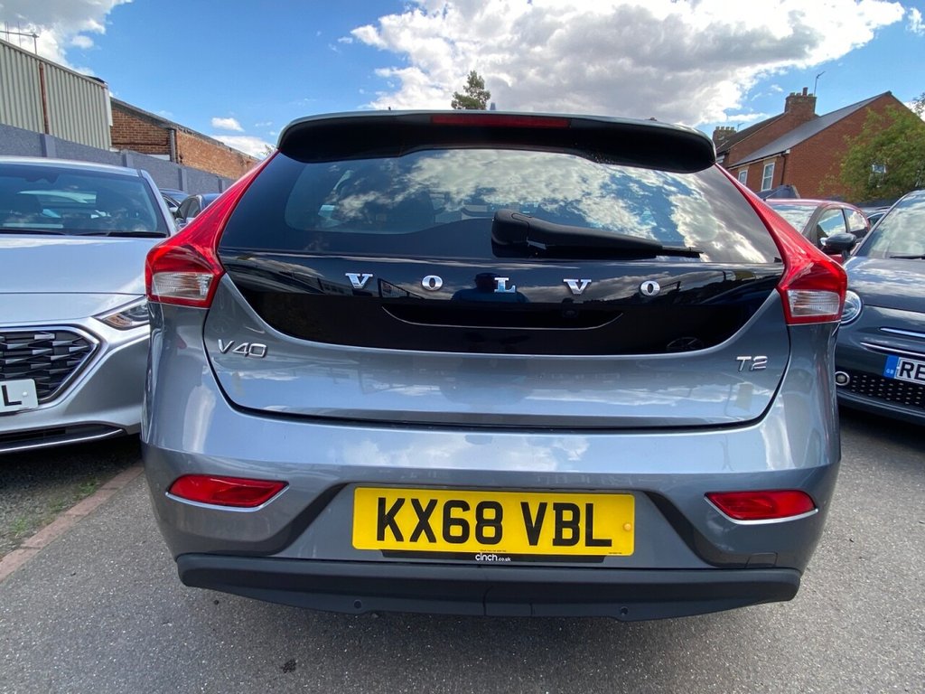 Volvo V40