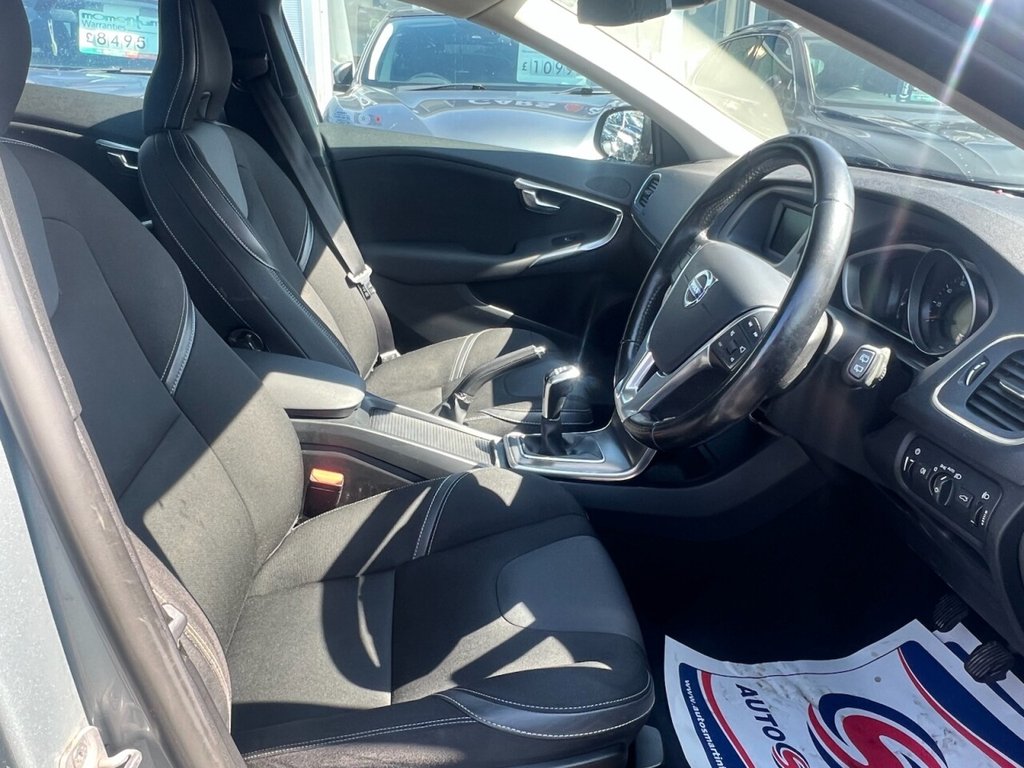 Volvo V40