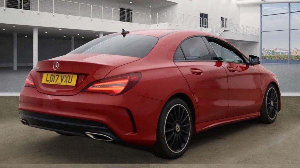 Mercedes Benz CLA